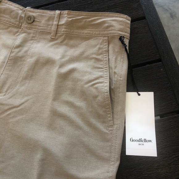 GOODFELLOW & CO 🎯 Hybrid Swim Shorts - Picture 3 of 13